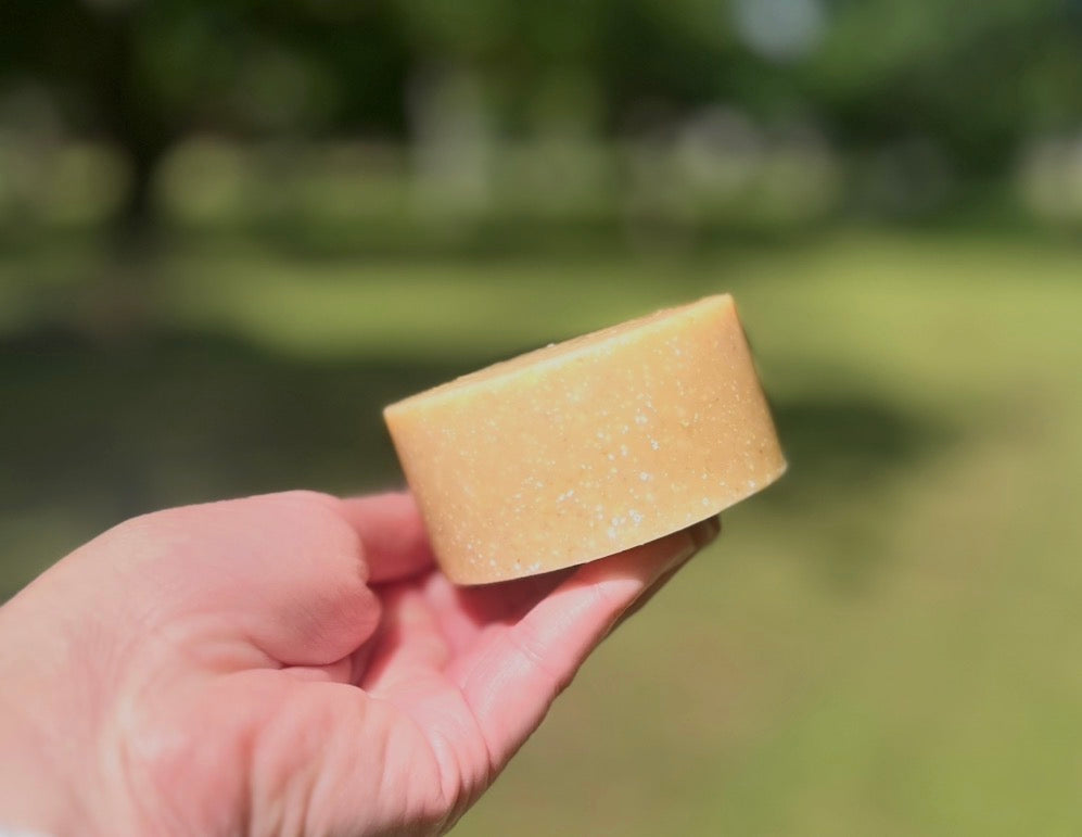 Tallow Oat & Honey ~ Natural Aroma 6oz Round Puck Bar